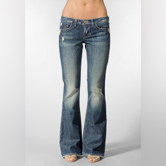 Hello!🫶🏾🎀 - Picture 11 of 12